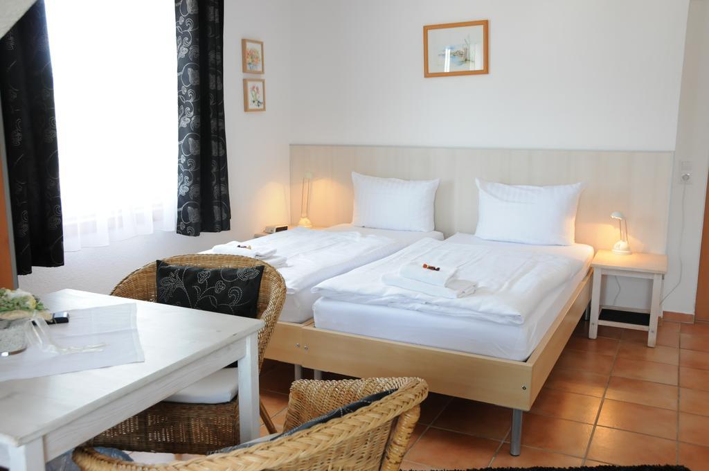 Pension Bella Vista Bochum Szoba fotó